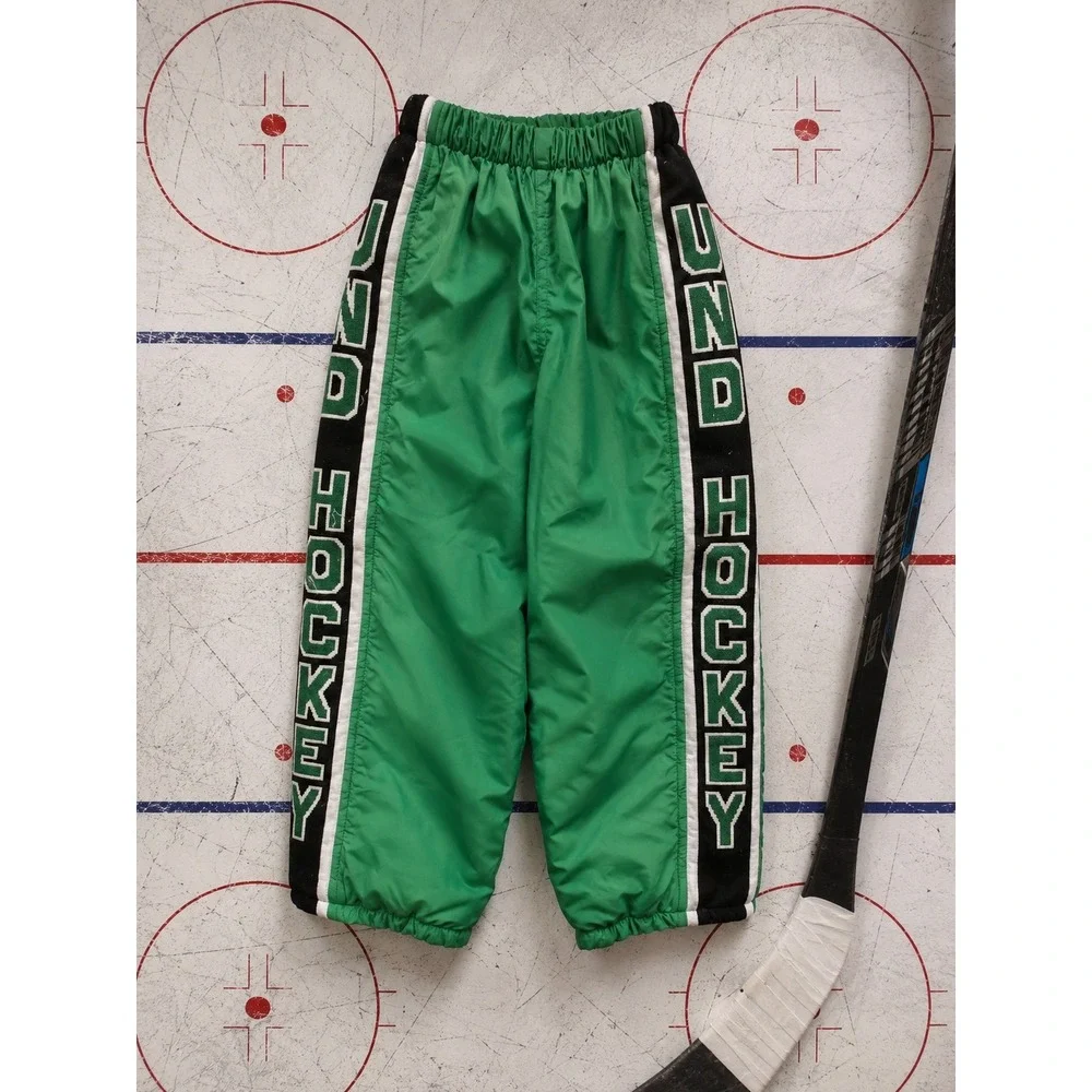 Vintage In Play UND Hockey Kids Small Green Nylon Track Pants Made in USA